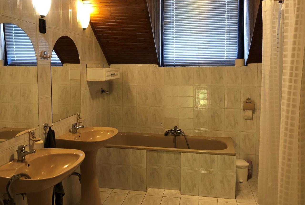 Apartman 4. Apartment Balatonalmadi Exterior photo